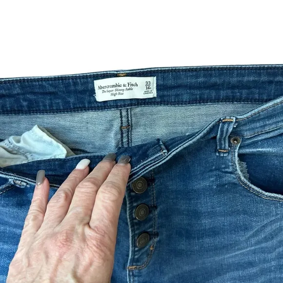 Abercrombie &amp; Fitch The Super Skinny Ankle Distressed High Rise Jeans Size 33