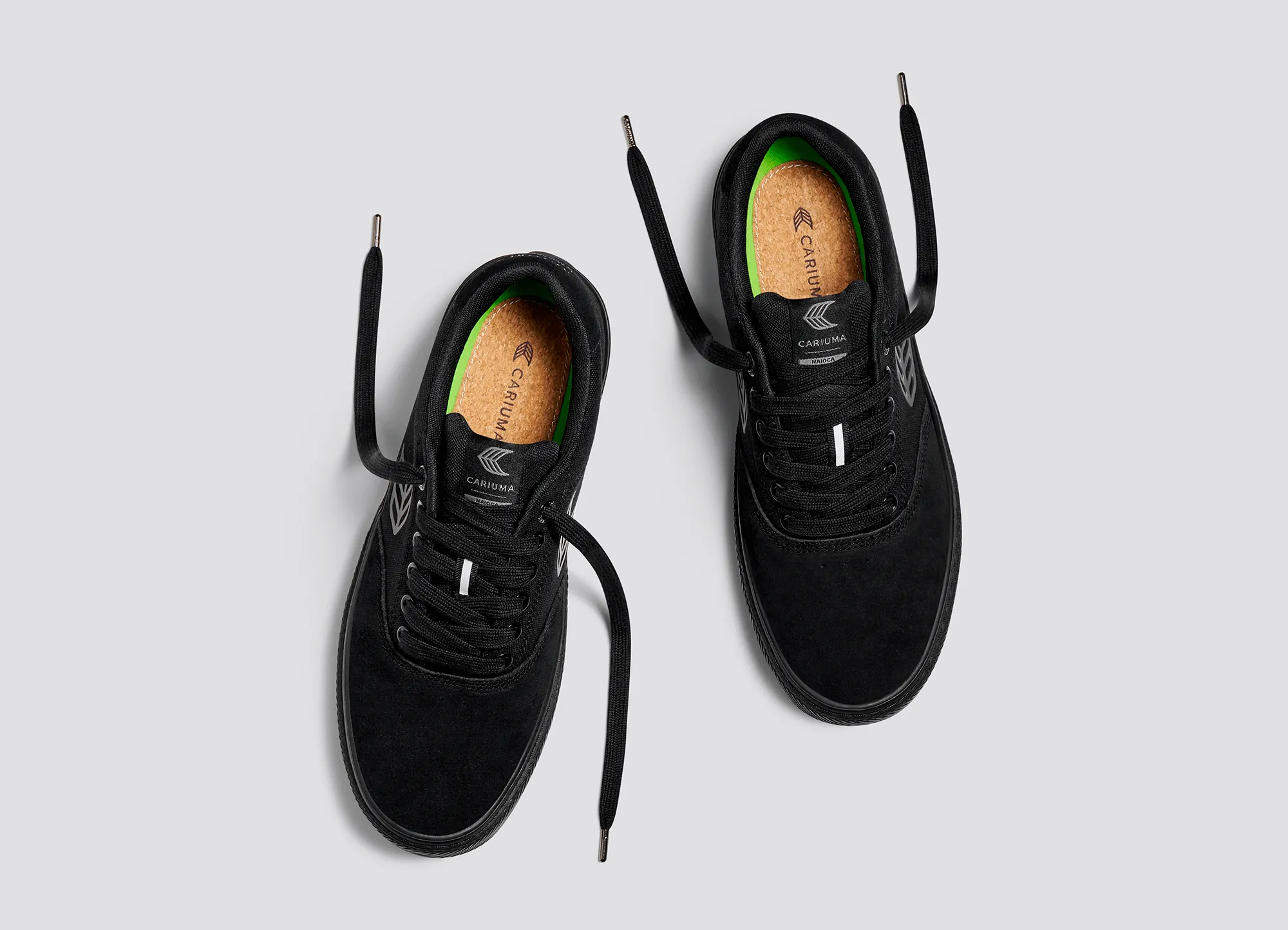 Cariuma Mens Naioca Pro Shoes