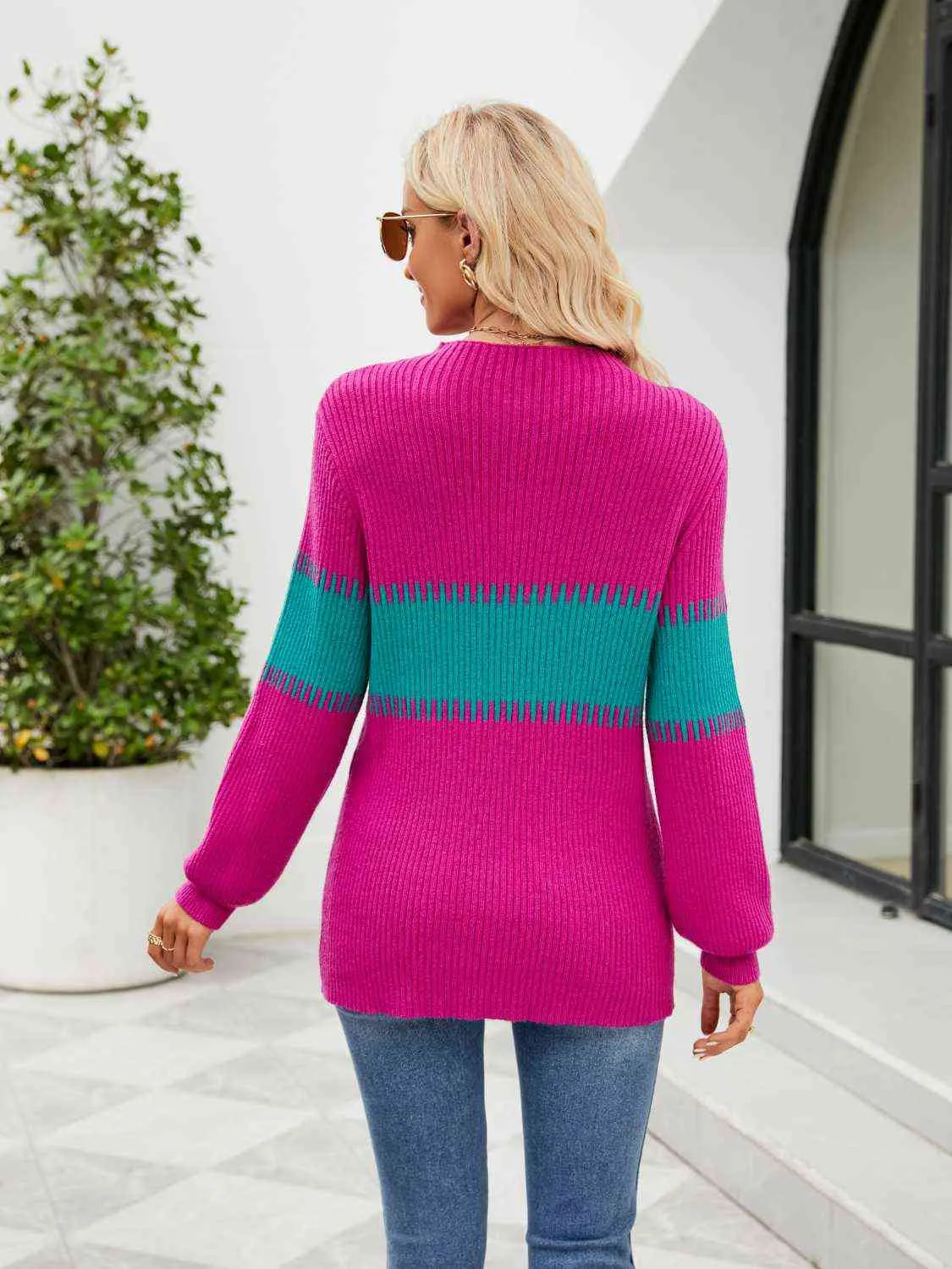 Contrast Round Neck Sweater (3 Colors)