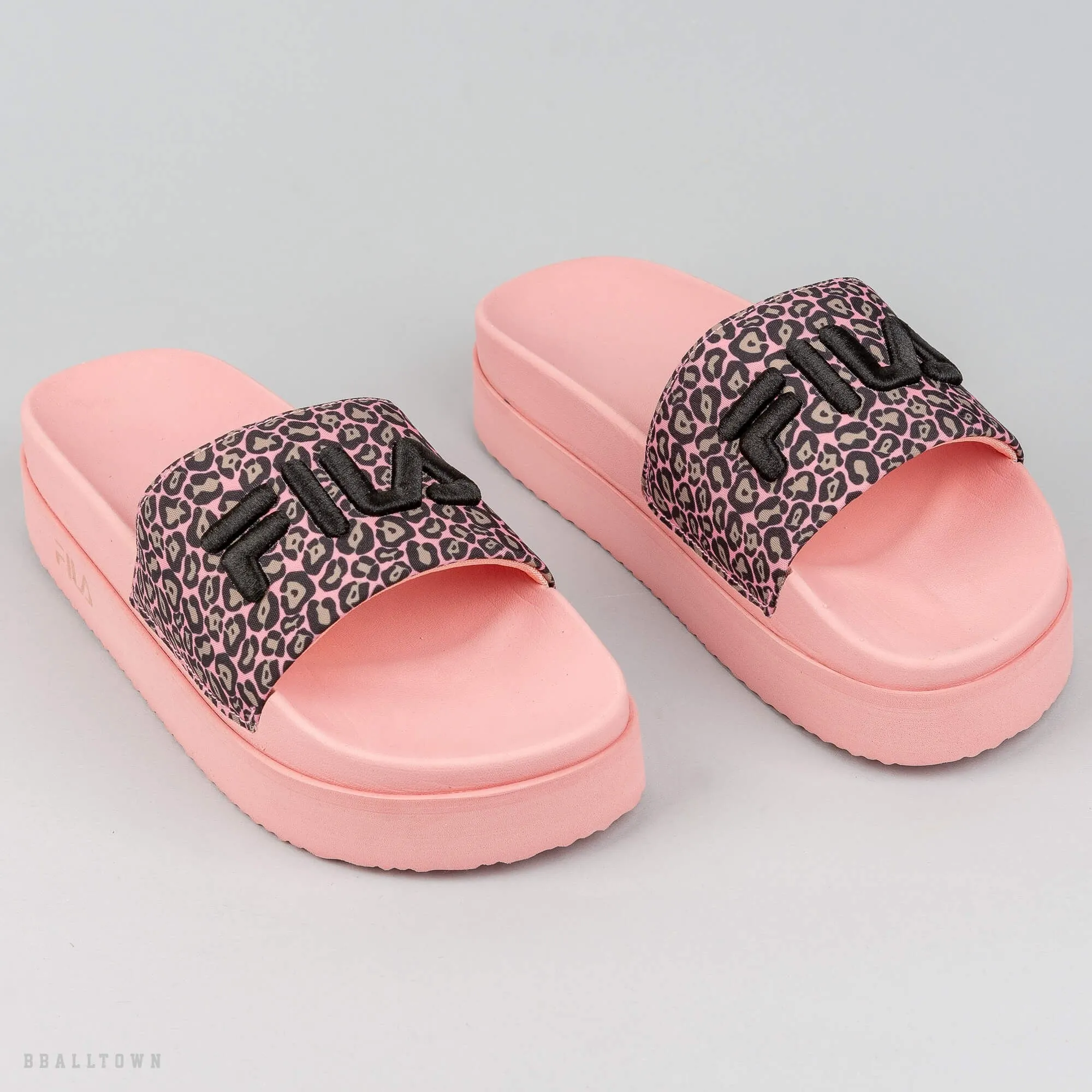 Dámske šľapky FILA Morro Bay Zeppa F Wmn Coral Blush