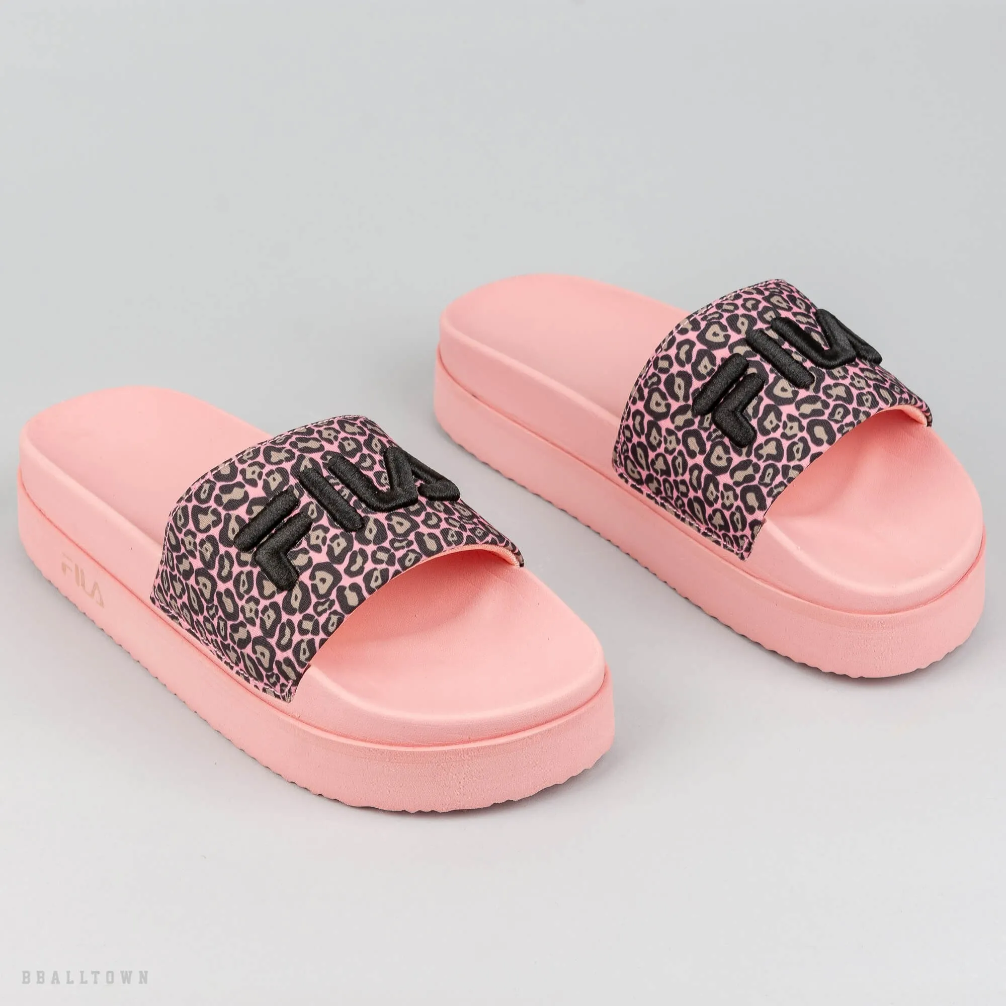 Dámske šľapky FILA Morro Bay Zeppa F Wmn Coral Blush