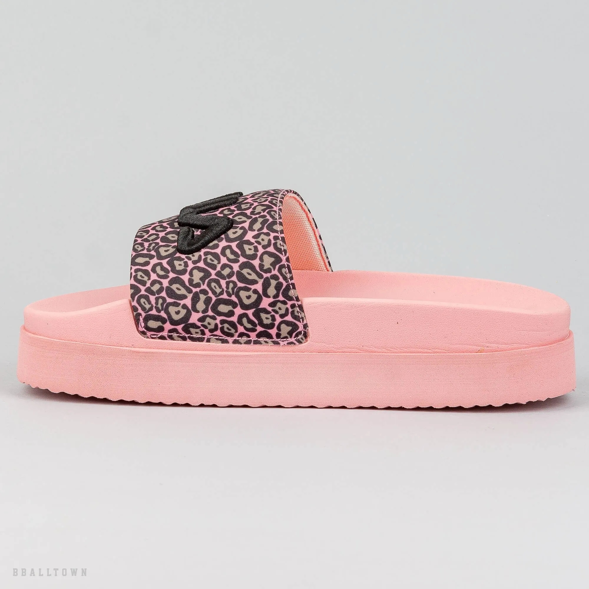 Dámske šľapky FILA Morro Bay Zeppa F Wmn Coral Blush