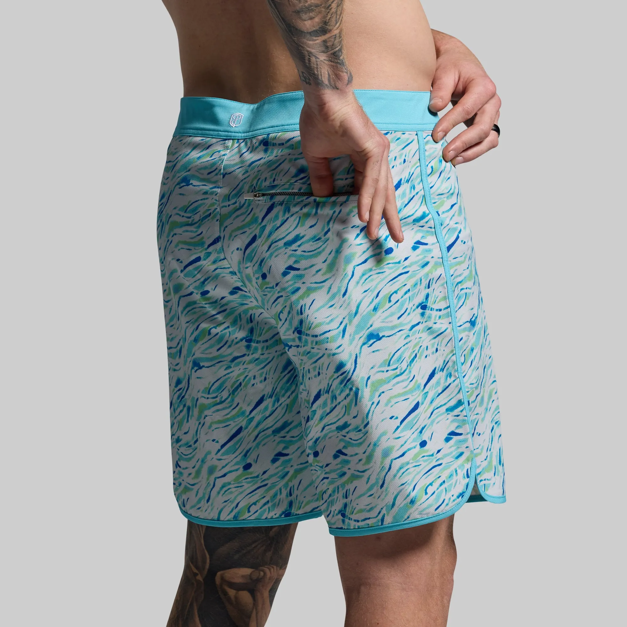 Island Short 8" (Blue Waves)
