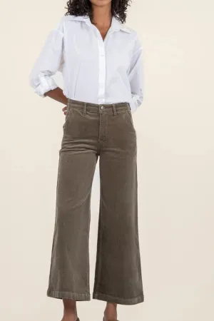 Kut: Meg Corduroy Wide Leg in Olive