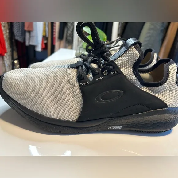 Men’s Oakley EV Zero Dry Lunar Rock Shoes 10.5