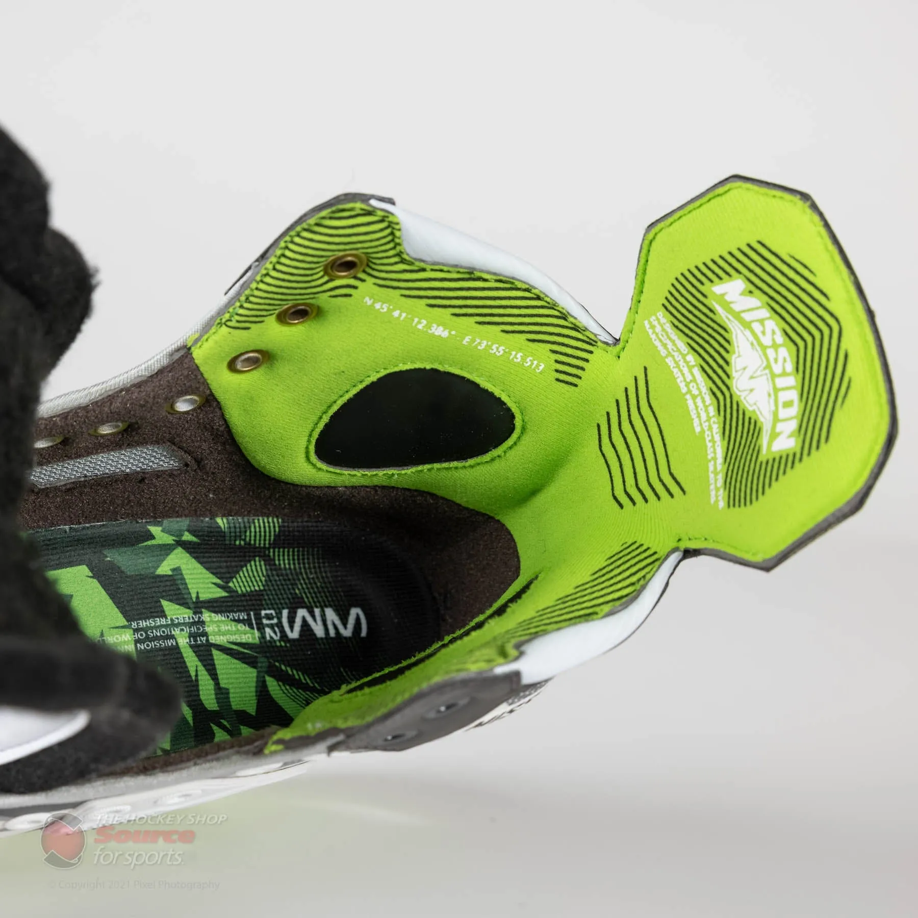 Mission Inhaler WM02 Senior Roller Hockey Skates