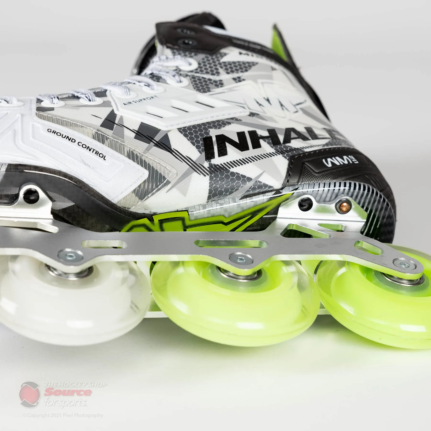 Mission Inhaler WM02 Senior Roller Hockey Skates