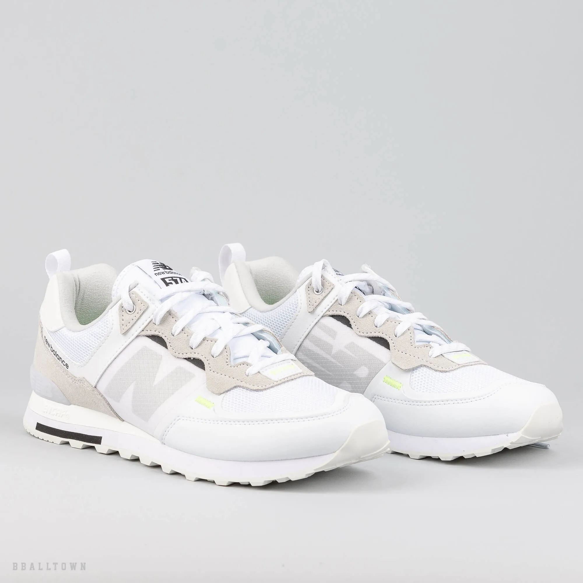 NEW BALANCE ML574IDE white