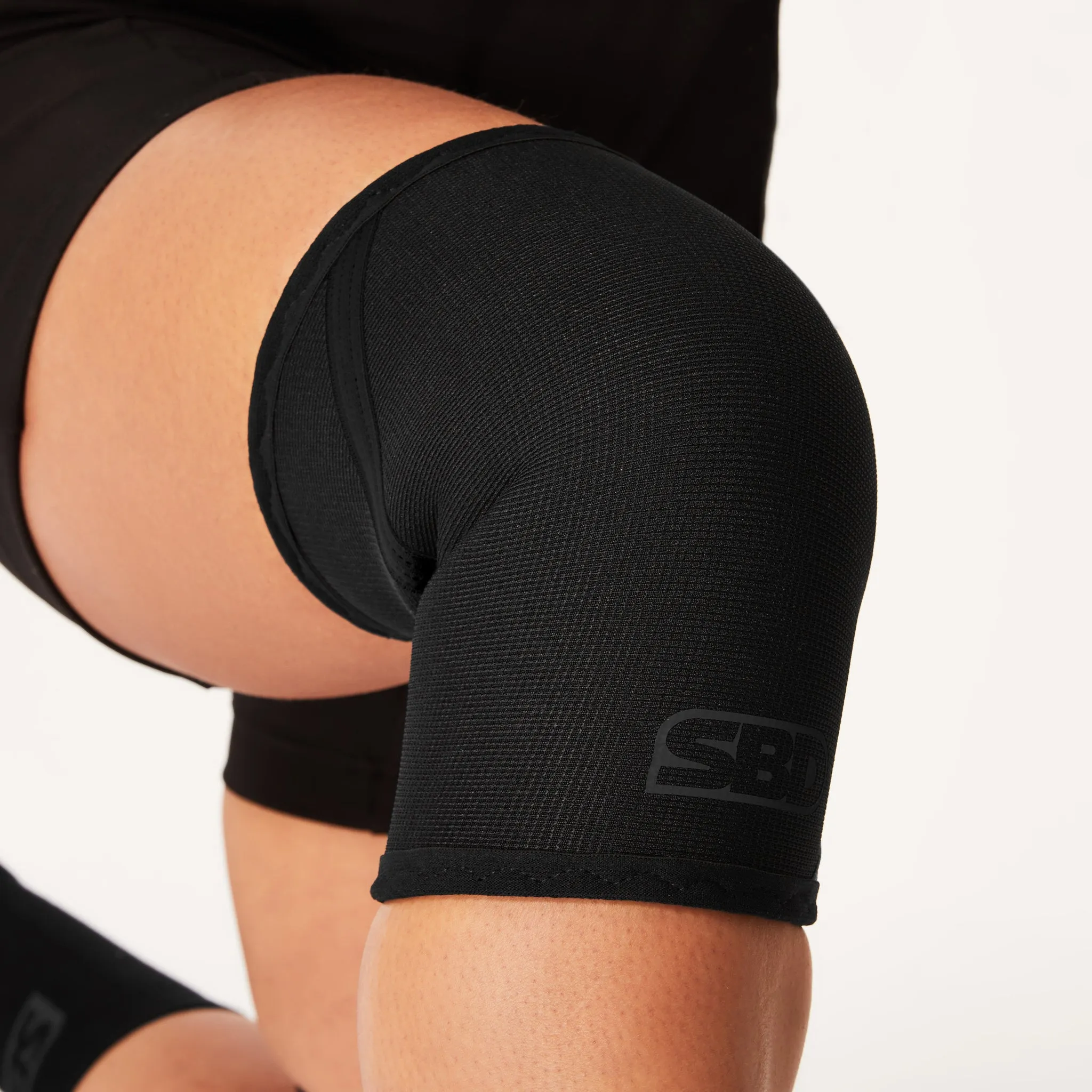 Phantom Weightlifting Knee Sleeves