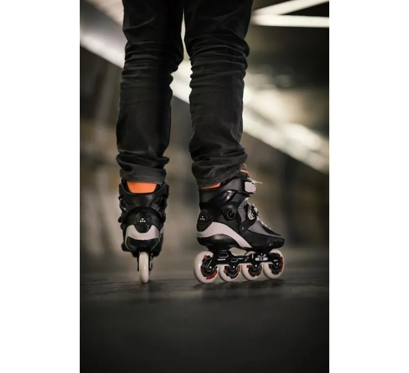 Powerslide Tau Urban inline skates.