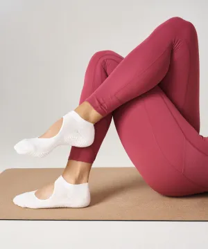 Slide On Non Slip Grip Socks - Ivory