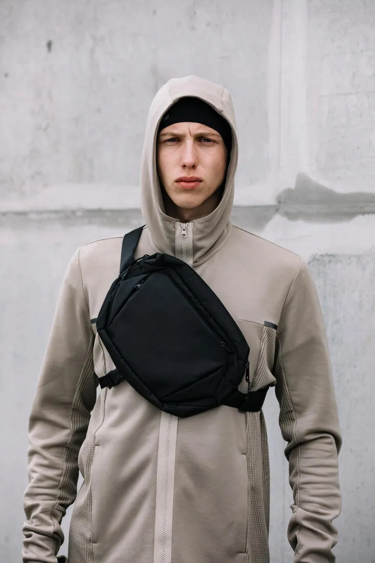 URBAN WALKING ACTIVE MBLTY MESSENGER BAG