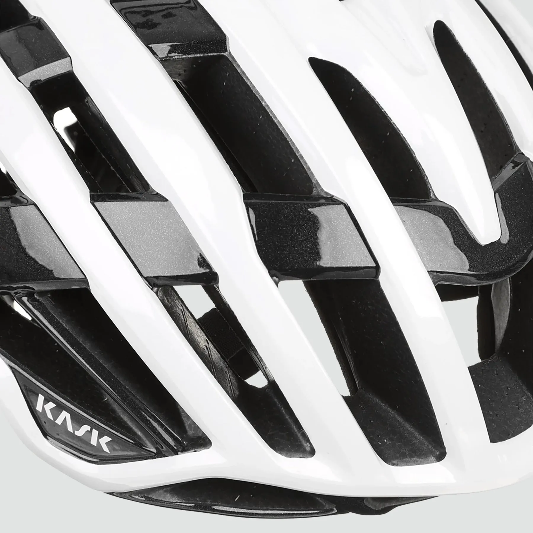 Valegro Helmet - White